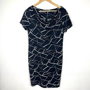 Veljie Black and‎ White Patterned Short Sleeve Dress 12 XXL Read